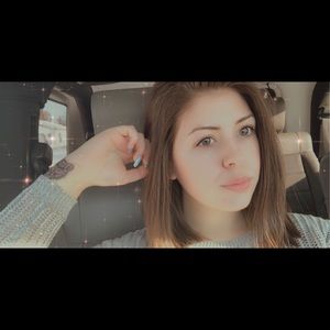 Meet your Posher, Kyra